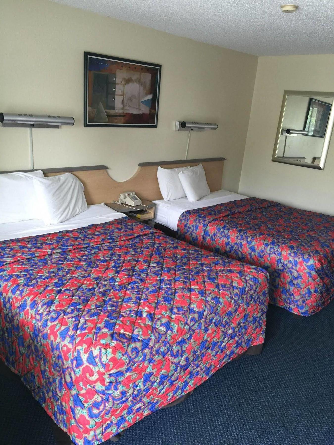 Q Lodging Extended Stay Сан-Антонио Экстерьер фото